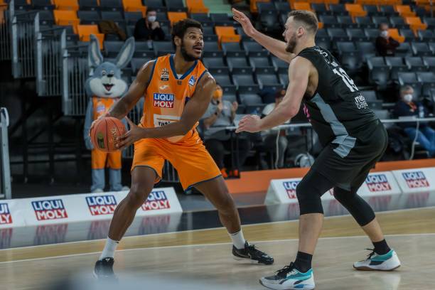 分析巴塞罗 分析巴塞罗