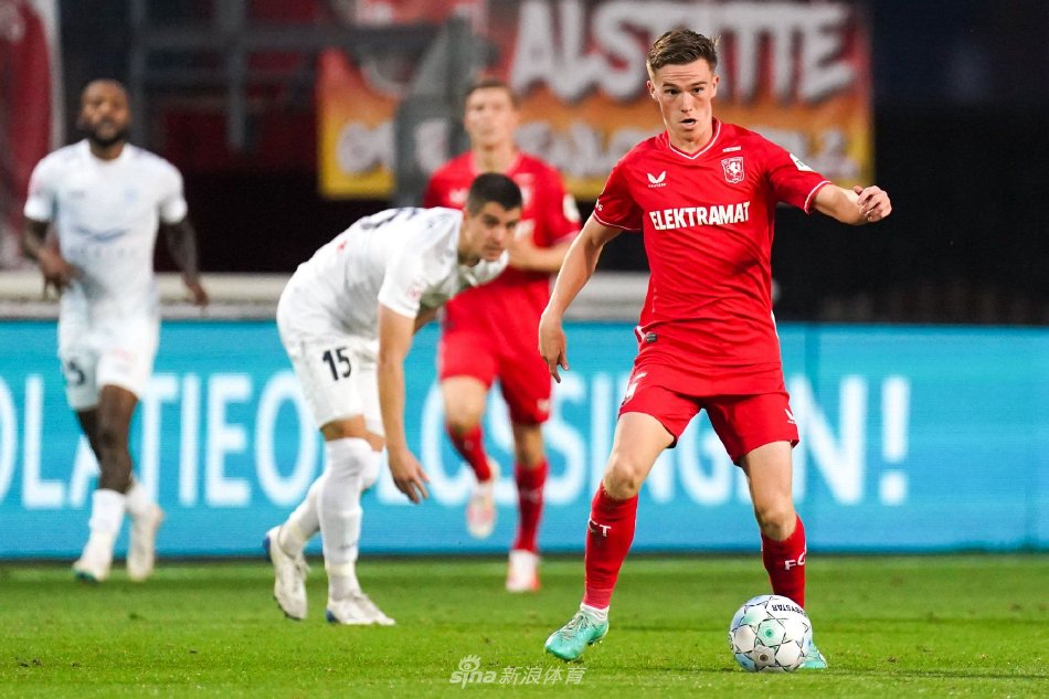 全球球迷的 全球球迷的